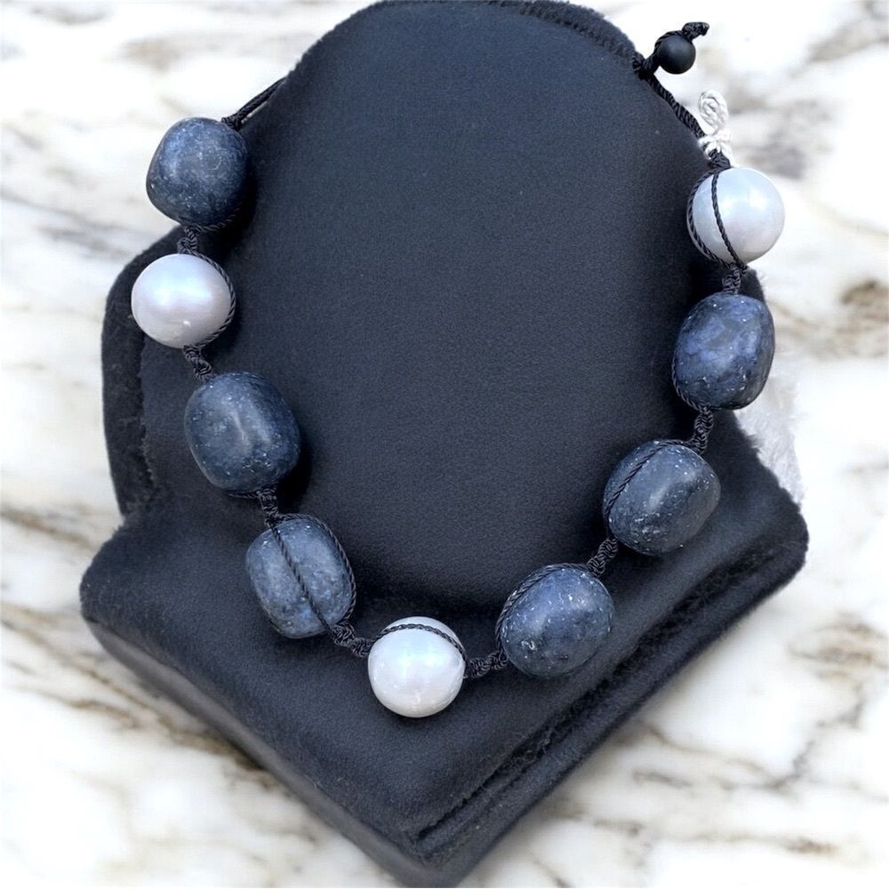 NWT New Margo Morrison Grey Baroque Pearls/Dumortierite Leather Rope Bracelet